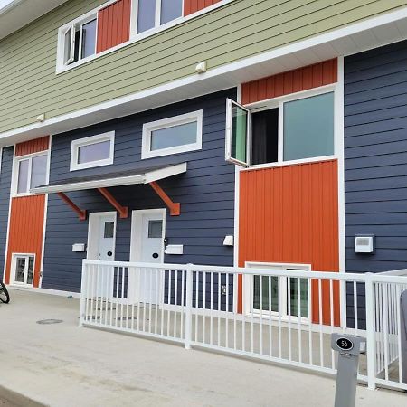 Nn - The Wanderoo - Riverdale 3-Bed 2 5-Bath Уайтхорс Екстериор снимка